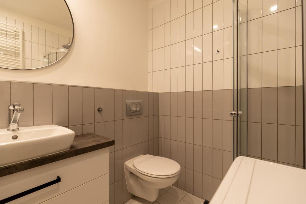 The Palm Springs Apartment Budapest Exterior foto